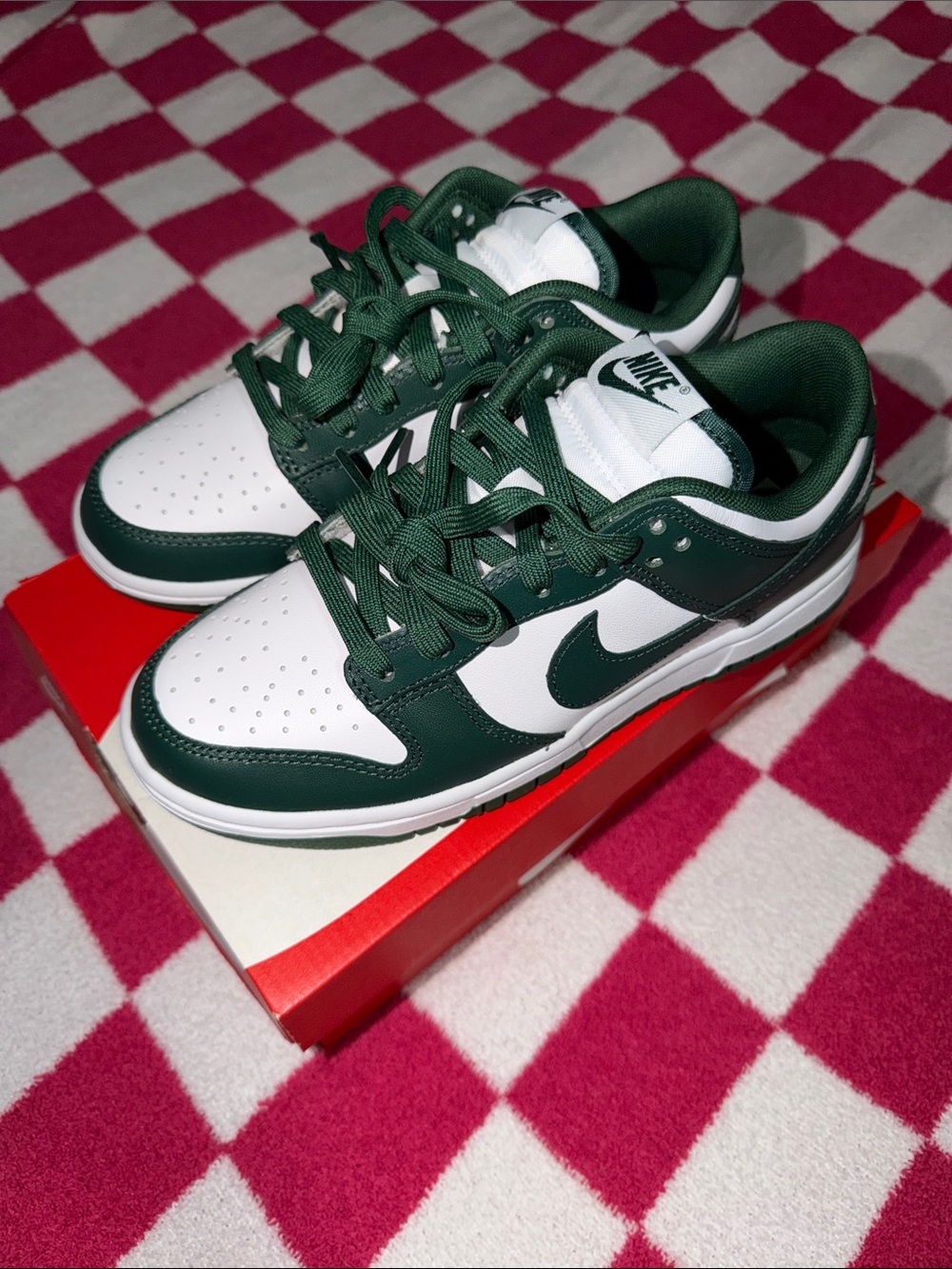 Brand New Nike Dunk Low White and Green Low-Top Sneakers 5.5Y